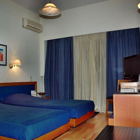 Hotel Elena ラミア エクステリア 写真